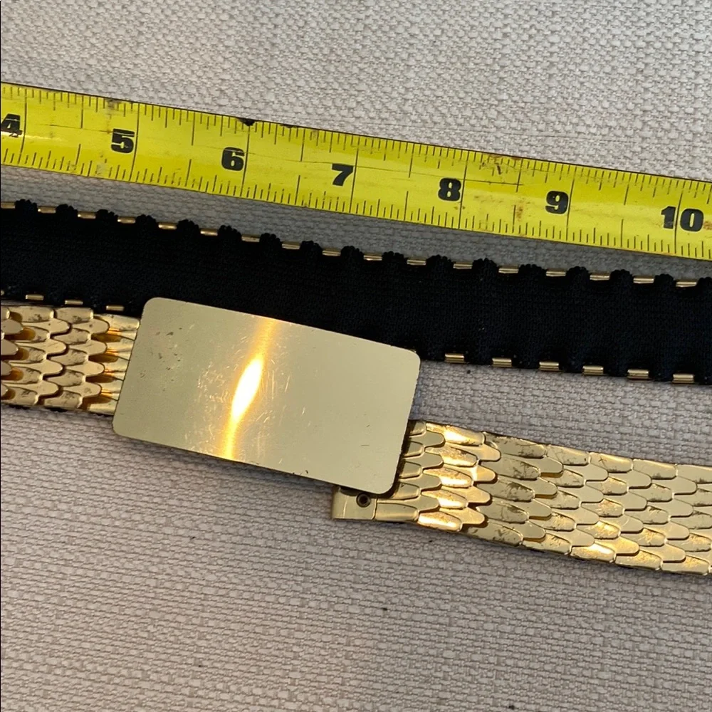 Vintage Gold Belt - Picture 12 of 13